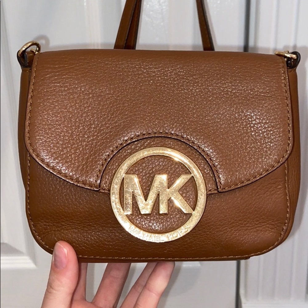 Michael Kors brown and gold crossbody 👜